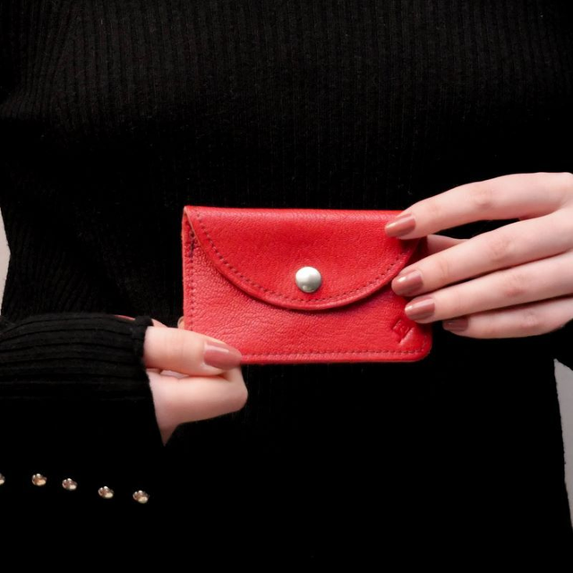 Porte monnaie simple en cuir bordeaux