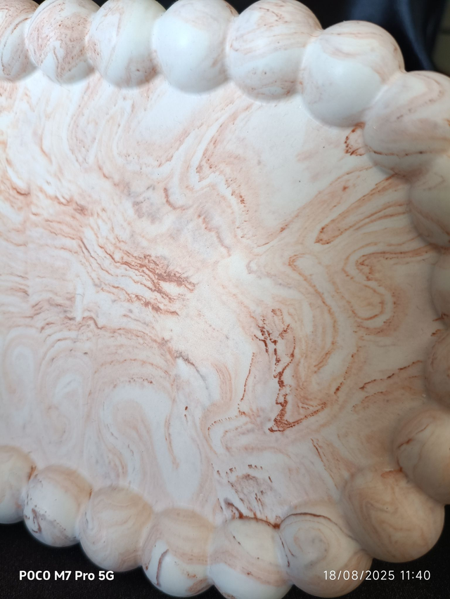 Plateau ovale ondulée