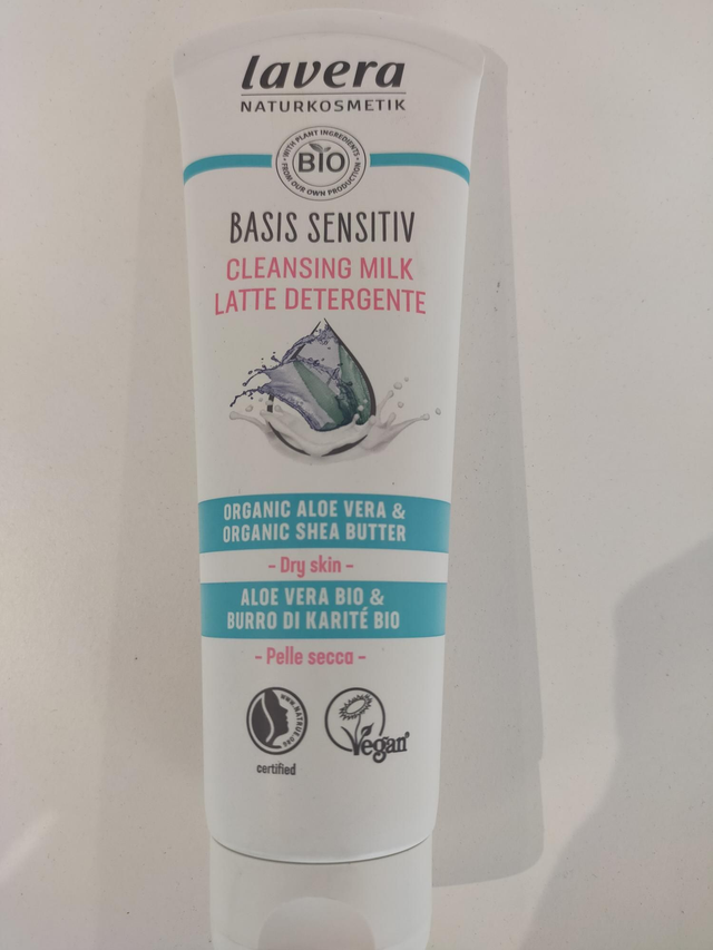 Basis Sensitiv Cleansing Milk - 125ml 13402