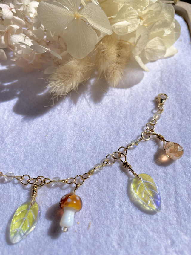 Bracelet " Feuilles et Champignons"  Or et blanc // vendu - sur commande