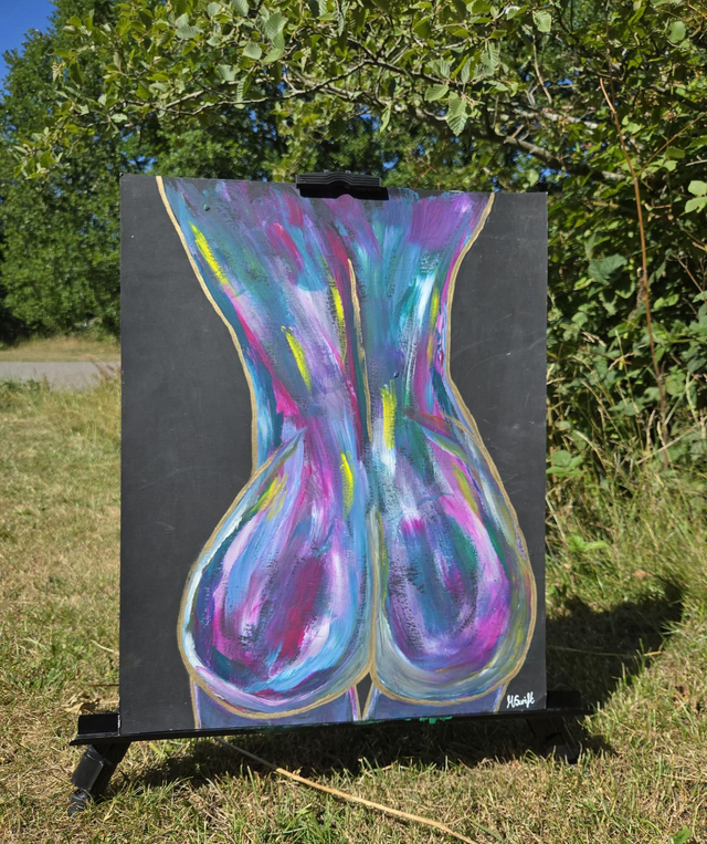 Neon female