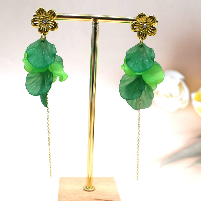 Boucle pétale acier résine 