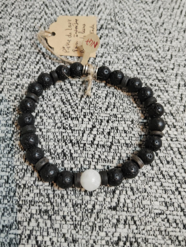 N47 Perle De Lune/Pierre De Lave 