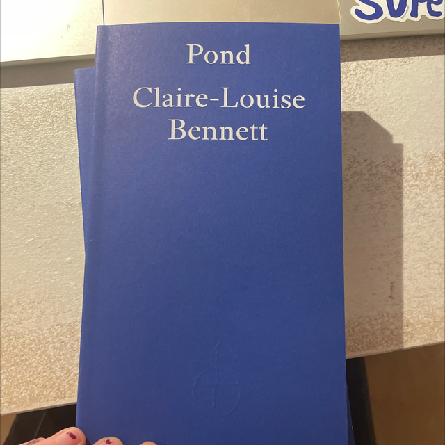 Pond Claire-Louise Bennett