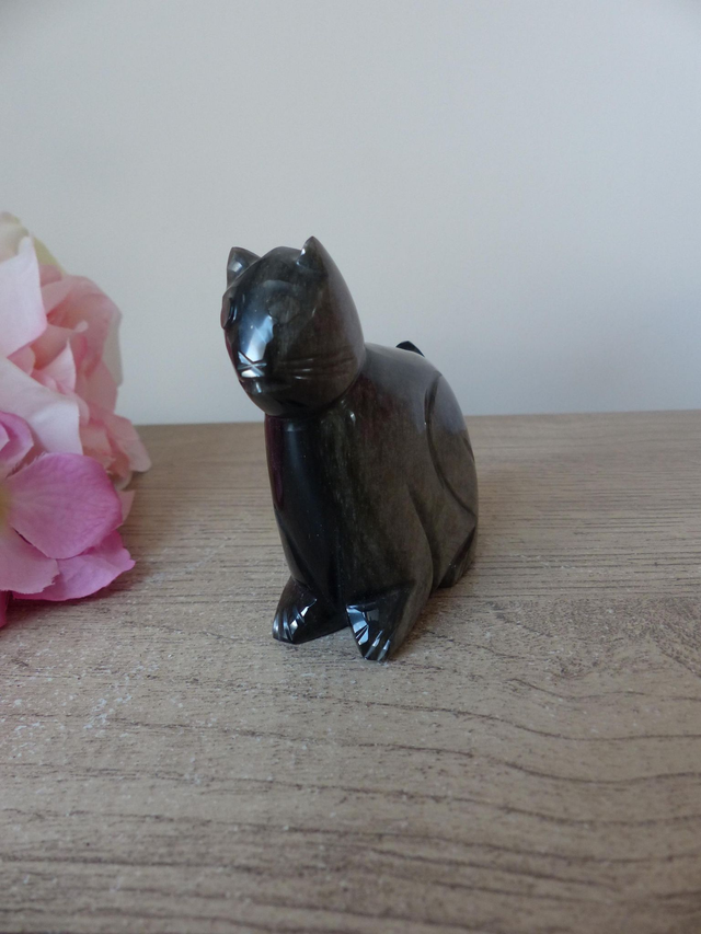 Figurine Chat en Obsidienne Dorée, Sculpture Chat Assis en Pierre, Chat Félin Collection, Lithothérapie, Cadeau Amoureux des Chats