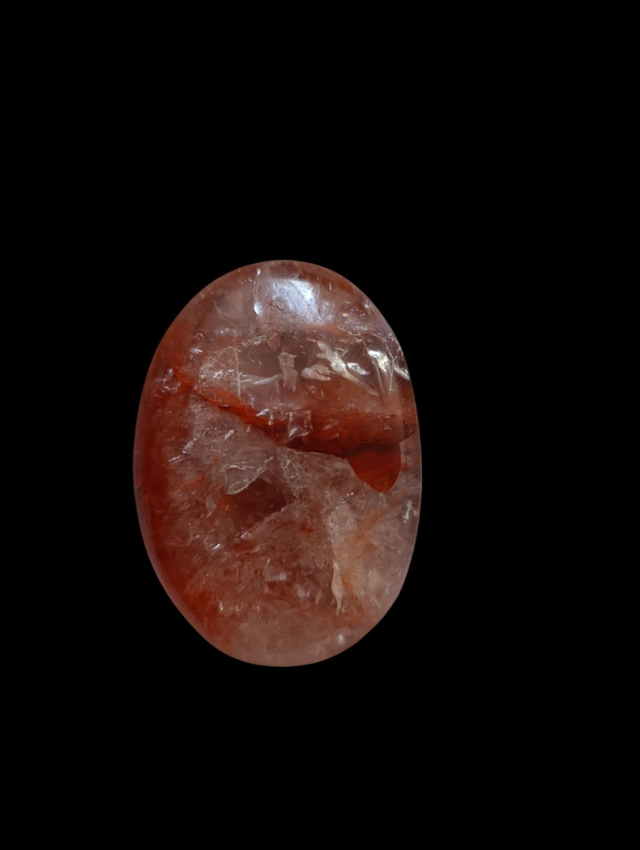 Galet de Quartz Hematoide de Madagascar 