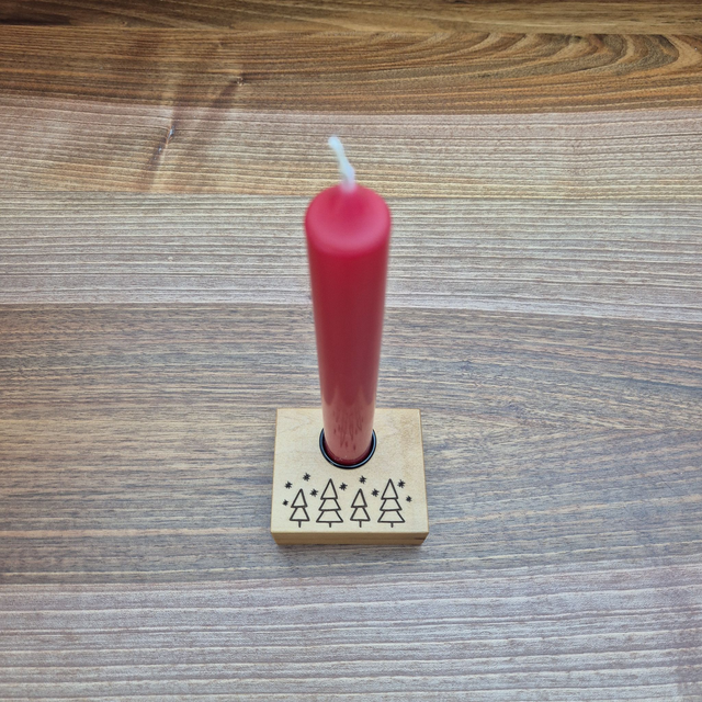 1er Stabkerzenhalter, Tannen