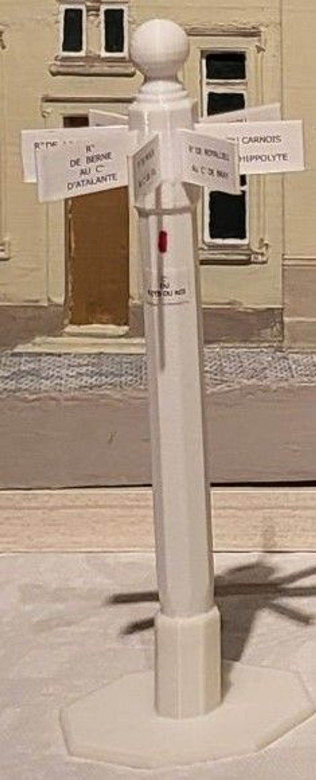 Stylo poteau forestier