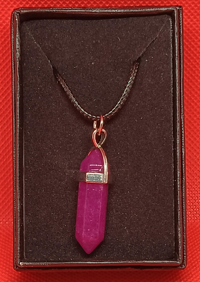 Purple Crystal Pendant Necklace.