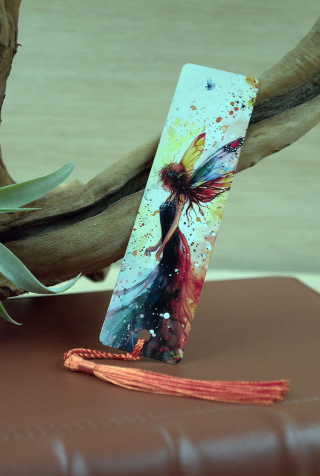 Enchanted Elegance – Modern Fairy Bookmark