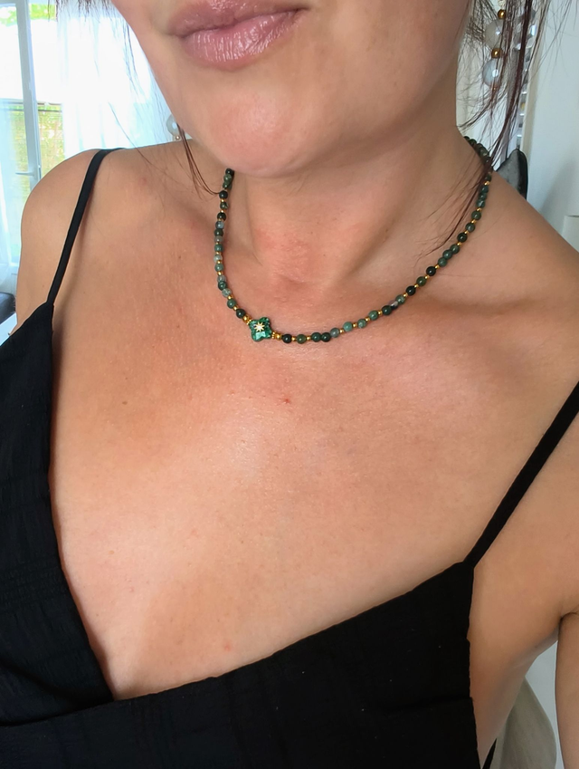 A Collier "Trèfle" Agate mousse