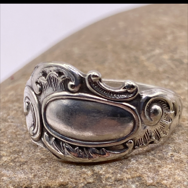 The Ring of Hearth and Heart