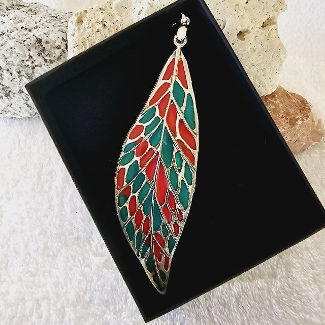 MEDAILLON ARTPIM FEUILLE D&#039;ARBRE 