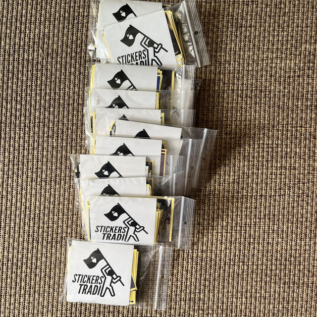 50 Stickers aléatoires [VICTIME DE SON SUCCÈS]