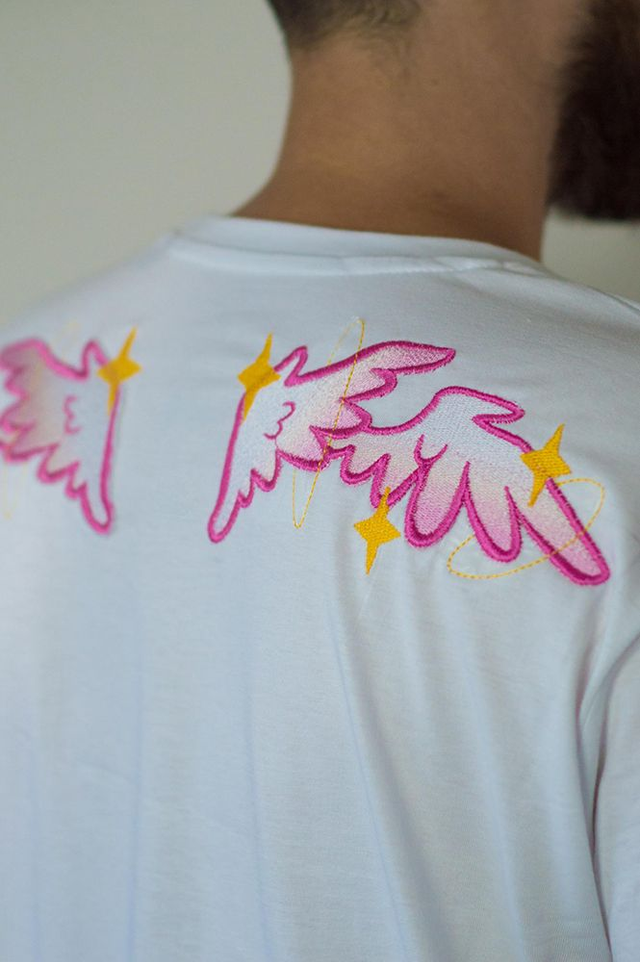 T-shirt brodé DOS AILÉ