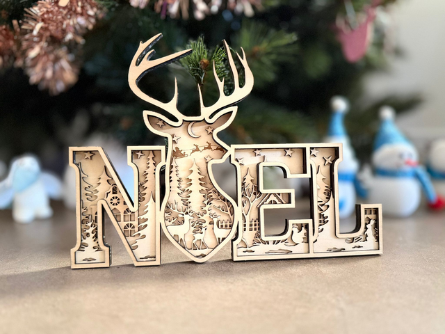 Déco Noël en bois - cerf et forêt – environ 30×20 cm – assemblée à la main