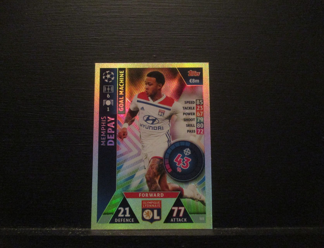 Memphis Depay - UEFA Champions League Match Attax 2018/19 Original Trading Card #322