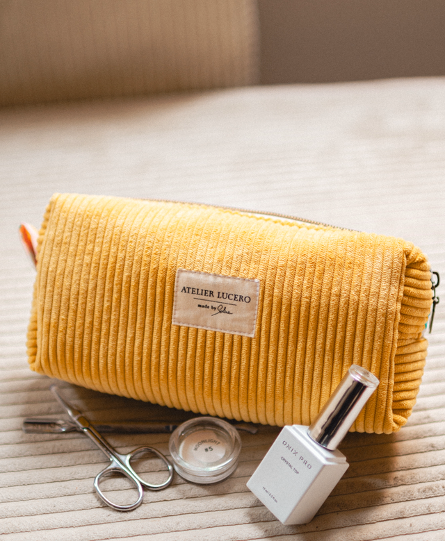 Trousse skin - Jaune soleil 