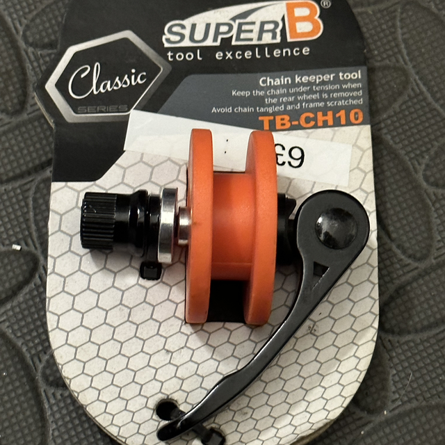 Super B TB-CH10 chain keeper tool