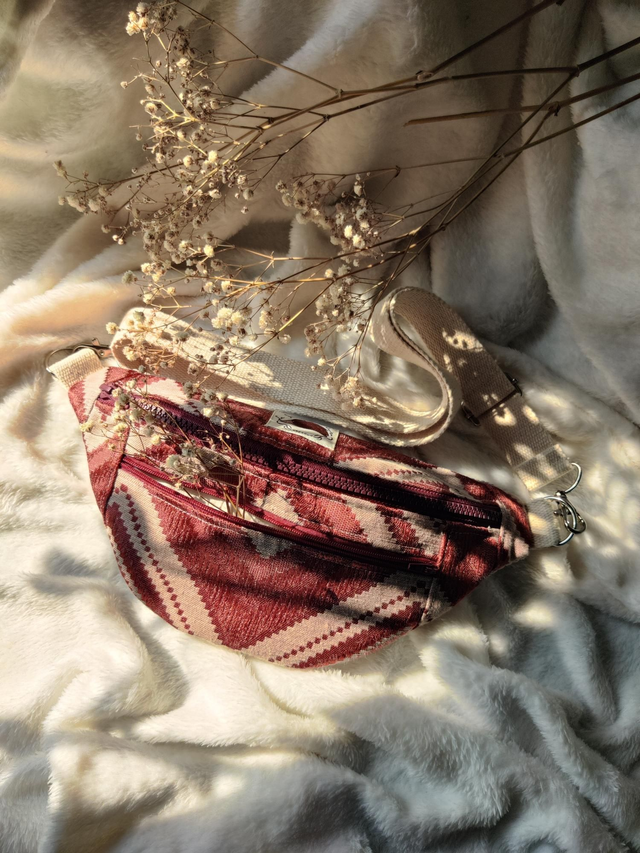 Sac banane Taille M &quot;Flamme d’Héméra&quot;