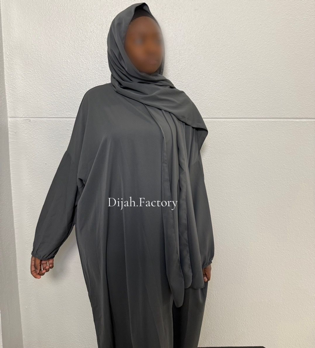 Abaya voile intégré GRIS