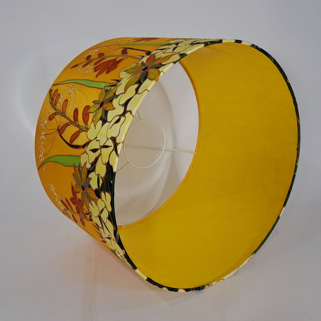 Amber hedgerow drum shade     
