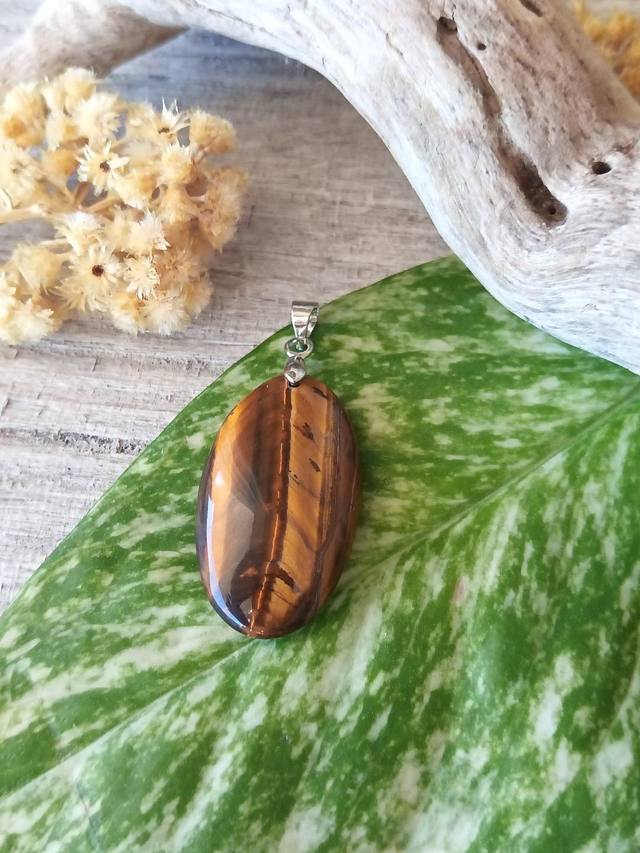 Pendentif Œil de Tigre Naturel 3x2cm – Bijou Énergétique 