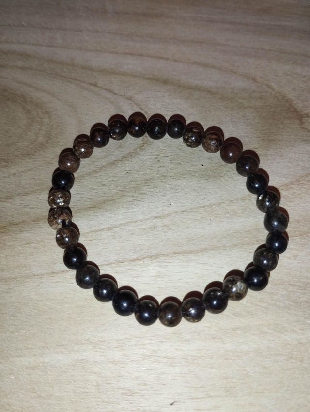 Biotite bracelet en perles de 6 mm 