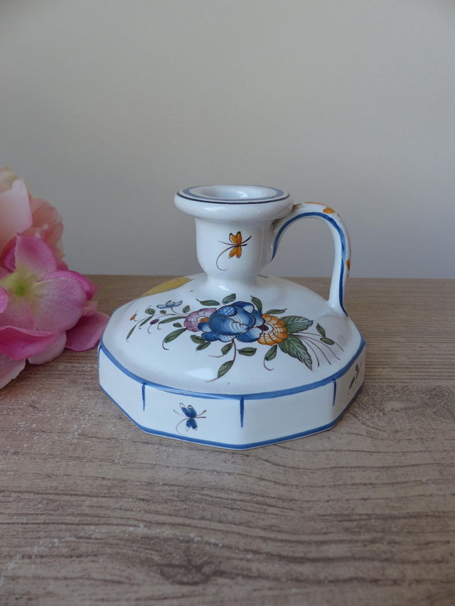 Bougeoir en faïence d&#039;art de Malicorne signé Emile Tessier, Porte bougie peint main décoration floral pour la maison, décoration française