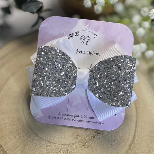 Barrette blanche pailletée