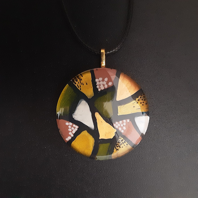 Pendentif rond collection vitrail camaïeu d&#039;or et bruns chauds