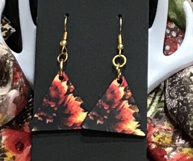 Wood Mixed Coloured Dangling Earrings- MSDE18