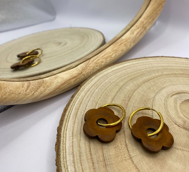 Créoles Fleurs en Bois 