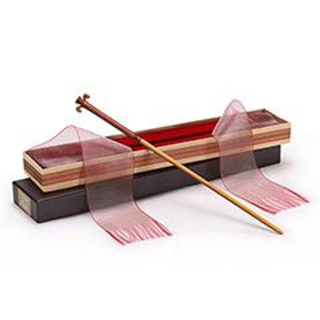 BAGUETTE  MAGIQUE BOITE OLLIVANDER GILDEROY LOCKHART