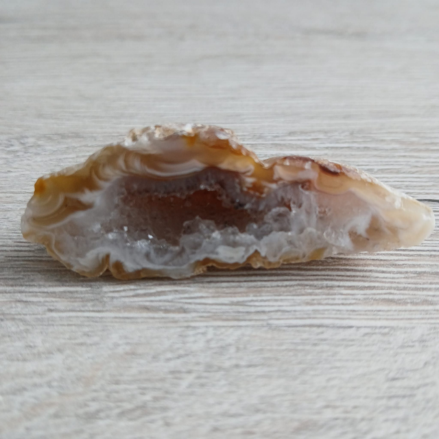 Agaat Geode 6x2x2 cm (12.059)