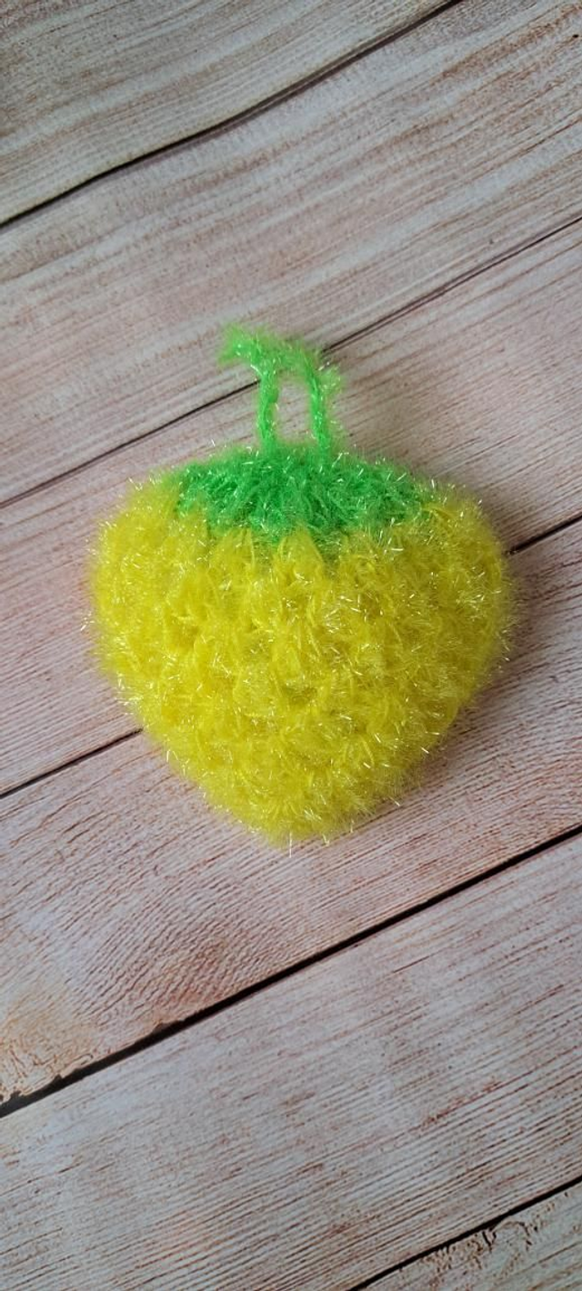 Fleur de douche exfoliante et moussante. Fraise