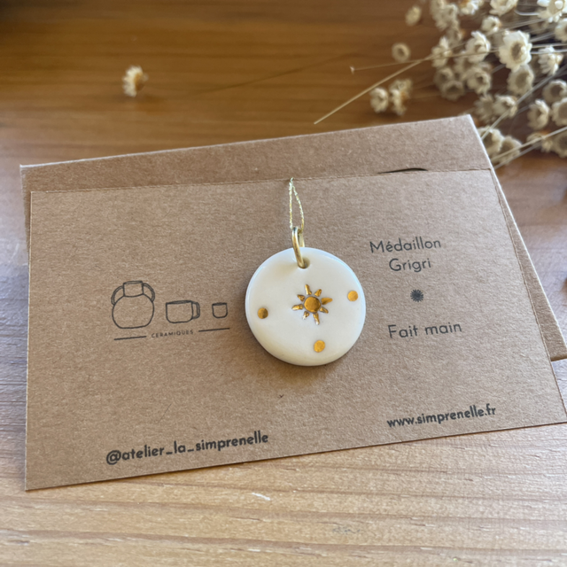 Médaillon en porcelaine ☀️ Soleil #3