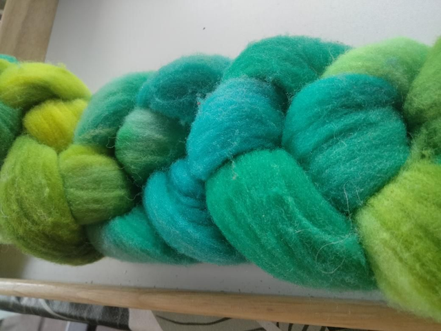 100% laine française teinté main Meche001