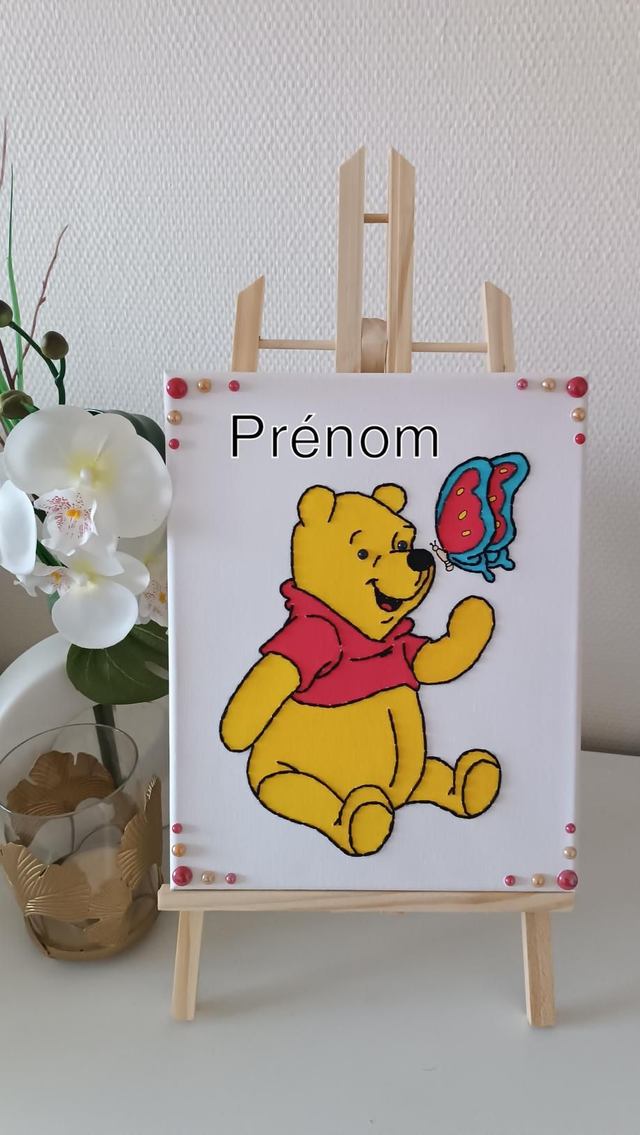 Toile brodée ourson avec prénom 