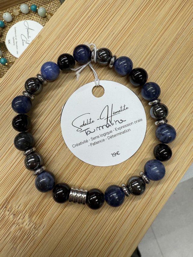 Sodalite - Hématite - Tourmaline