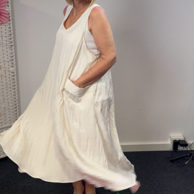 K13 Kleid Taschen AA ca.59 L ca.124