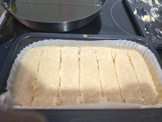 Vegan Vanilla Slices 