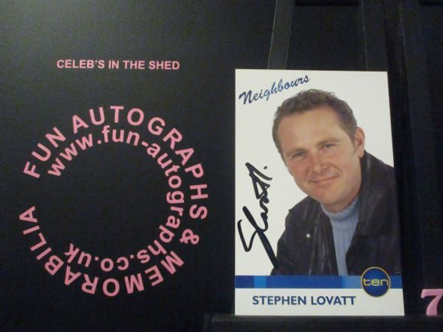 Stephen Lovatt (Max Hoyland) Authentic Autographed Neighbours 6x4 Cast Card (7)