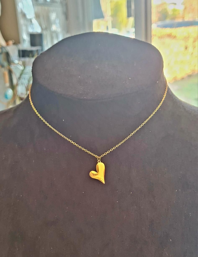 Collier en acier inoxydable argent ou or "Love"