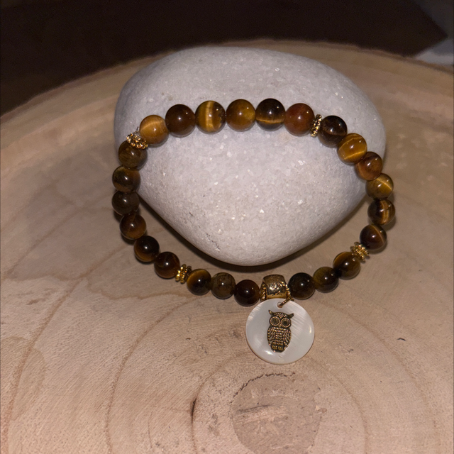 Bracelet bien-être U12  « 𝐑𝐞𝐛𝐞𝐥𝐝𝐞 » œil de tigre charm’s nacre chouette  