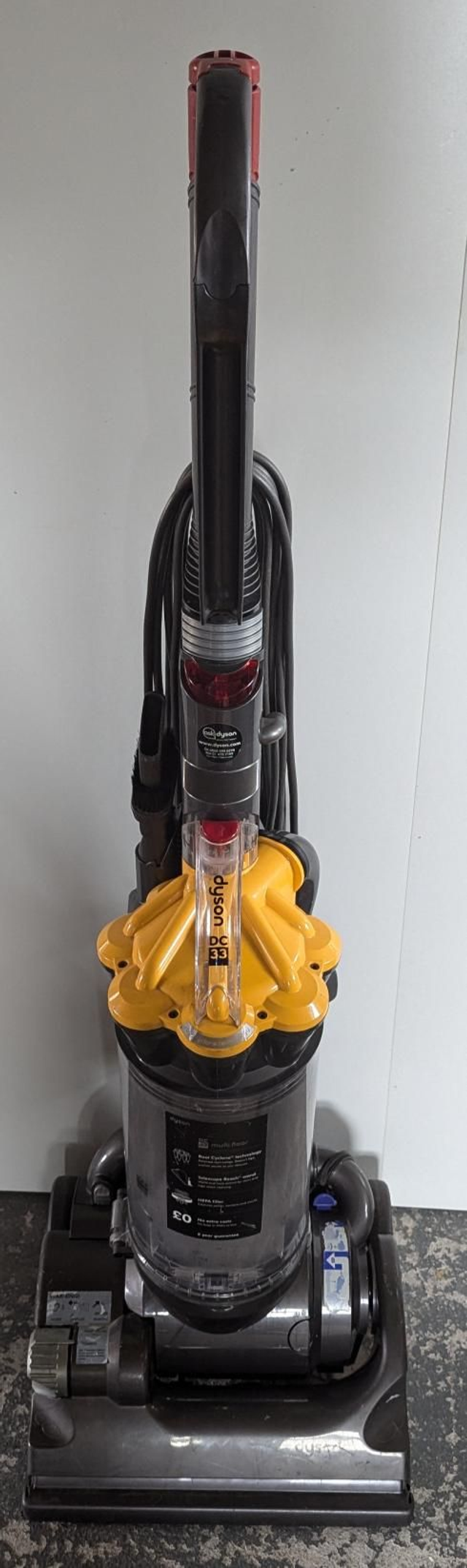 Dyson DC33 All floors upright vacuum 