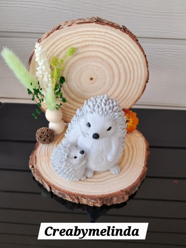 Décoration artisanale hérisson – Figurine fait main 