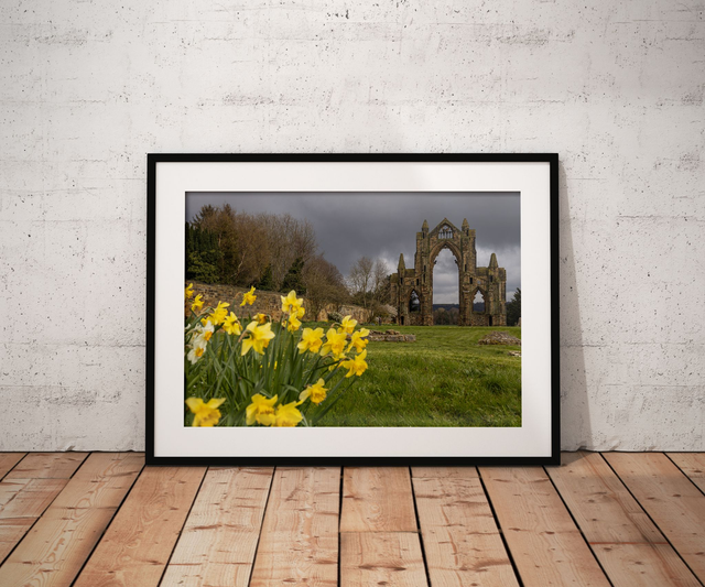 Spring Showers Incoming, Guisborough
