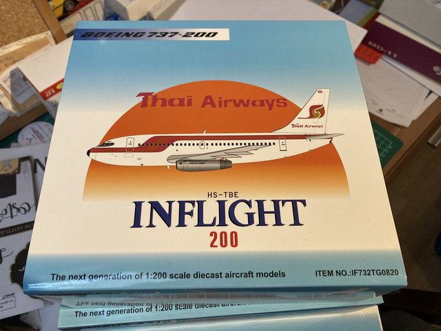 Inflight200 Thai Airways B737-200 HS-TBE (IF732TG0820)