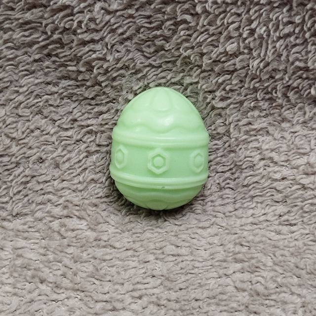 Fondant œuf gros - Cerise noire explosive